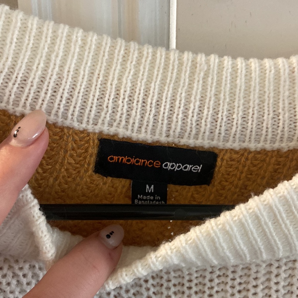 Colorblock sweater - Picture 2 of 3